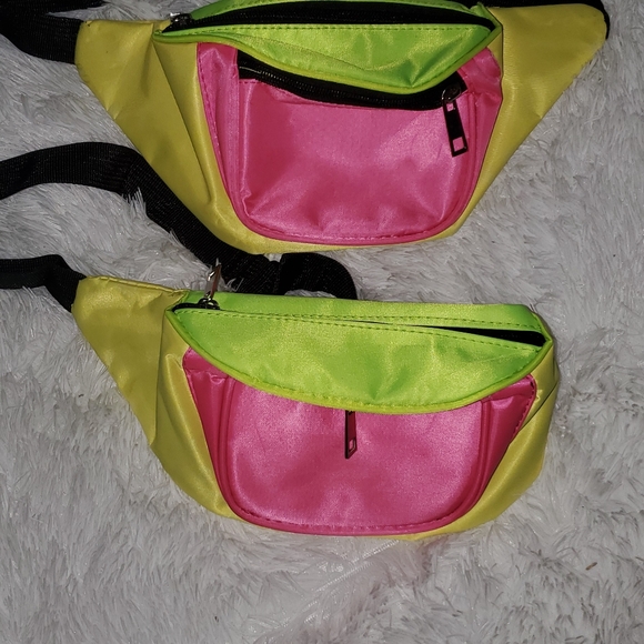 Fanny Pack - Picture 3 of 5